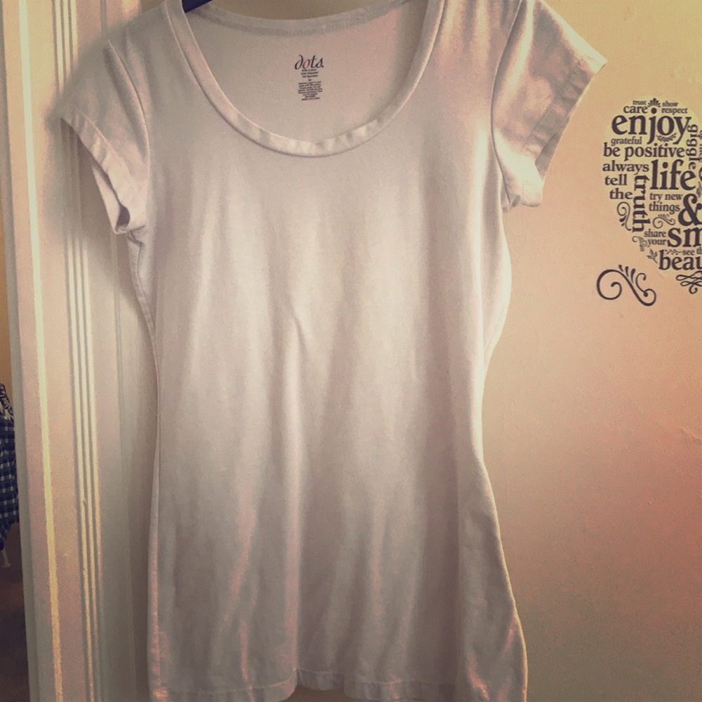 Just a simple, medium white tee from Dots.